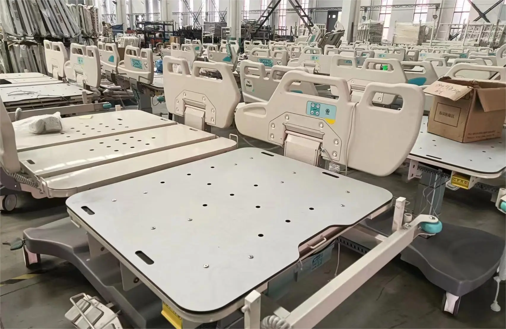 Elegant Design Multi-functional Hospital Bed
