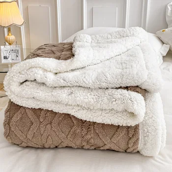 Winter Blankets Solid Color Plus Size Striped Pattern Mink Fleece Plush Throw Fluffy Blankets For Winter