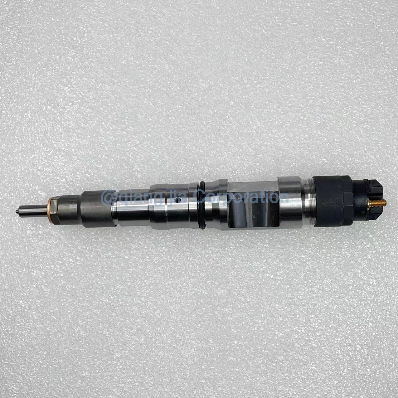 High Quality Diesel Common Rail Fuel Injector 0445120415 for SINOTRUK