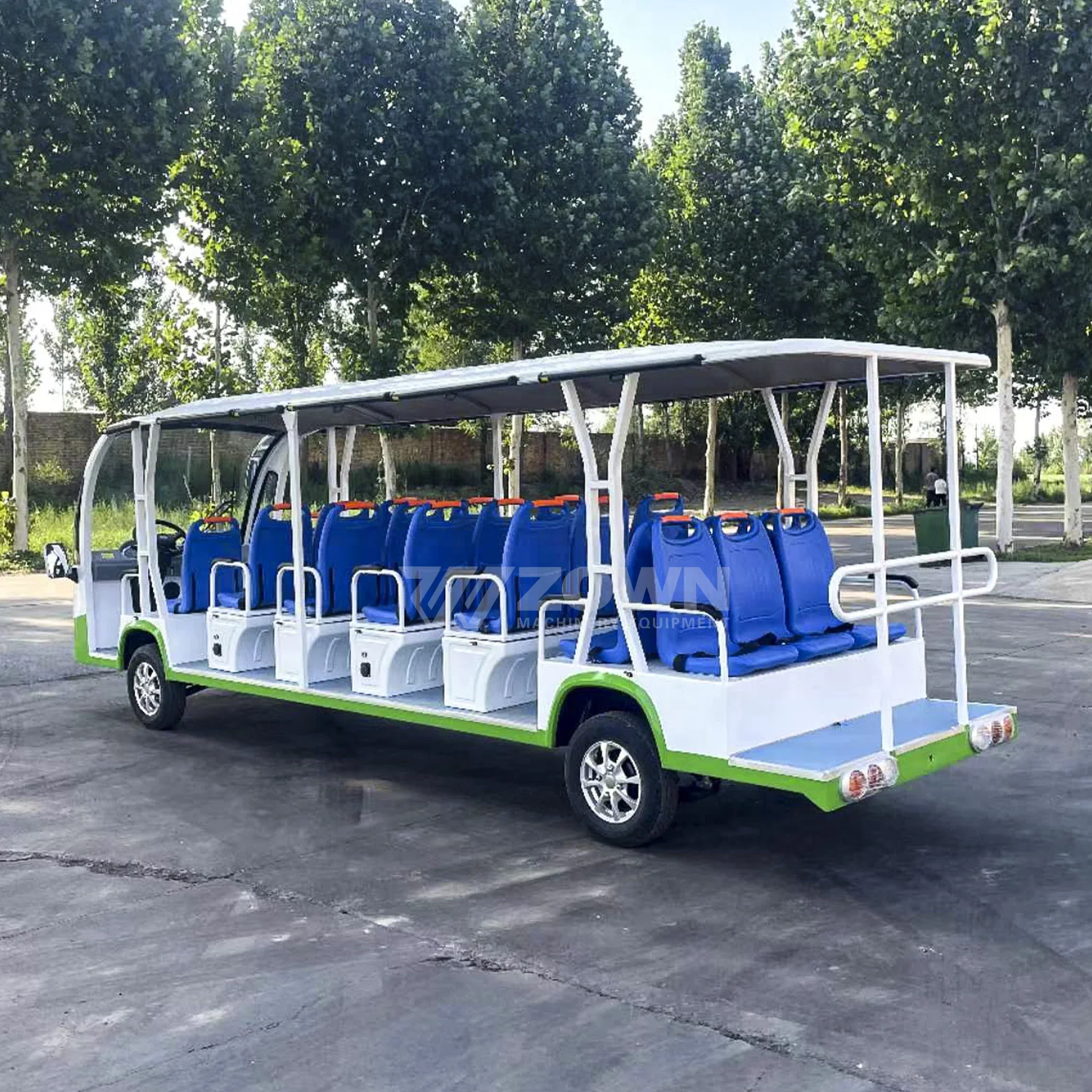 Luxury 20 Seats Bus Vehicle Suitable for All Weather Tourist ...
