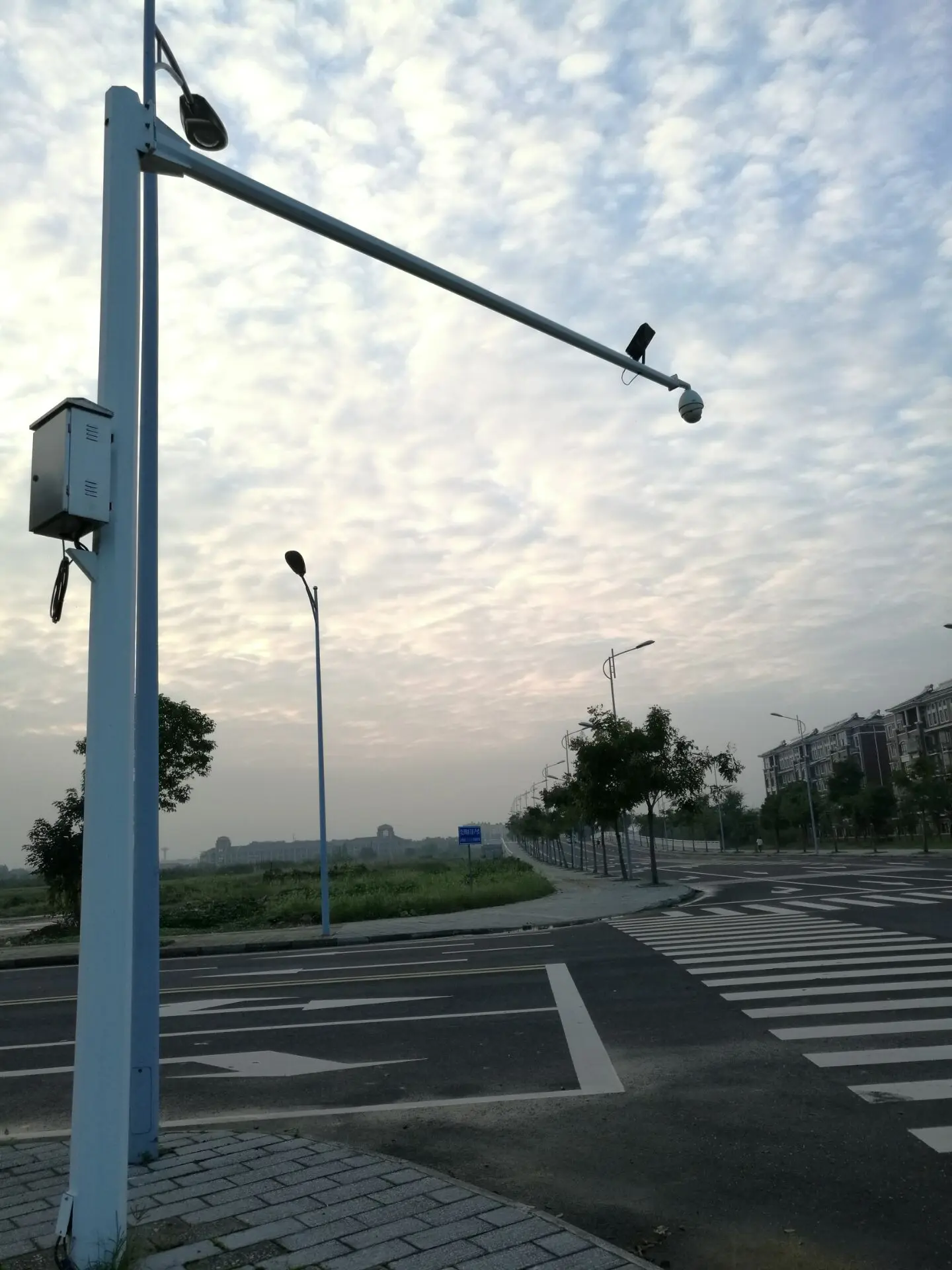 Оцинкованный стальной полюс камеры наблюдения безопасности CCTV