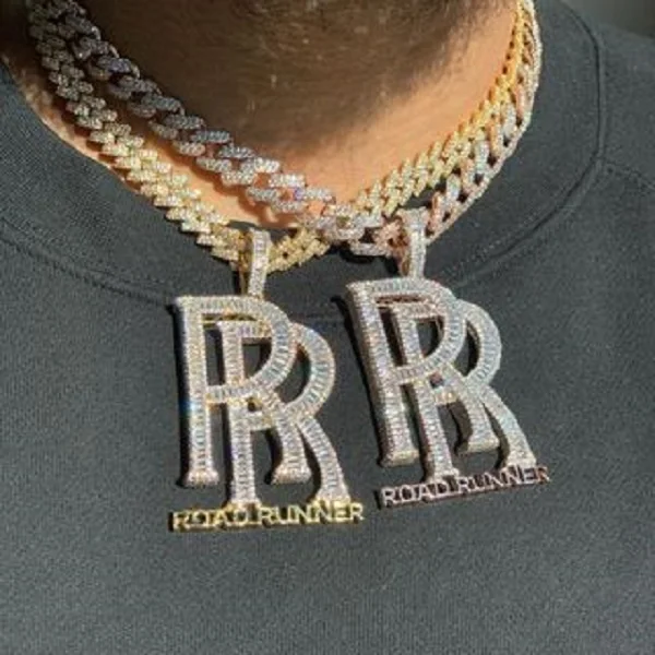 Road Runna outlet Best Badge Style Fully Iced Pendant