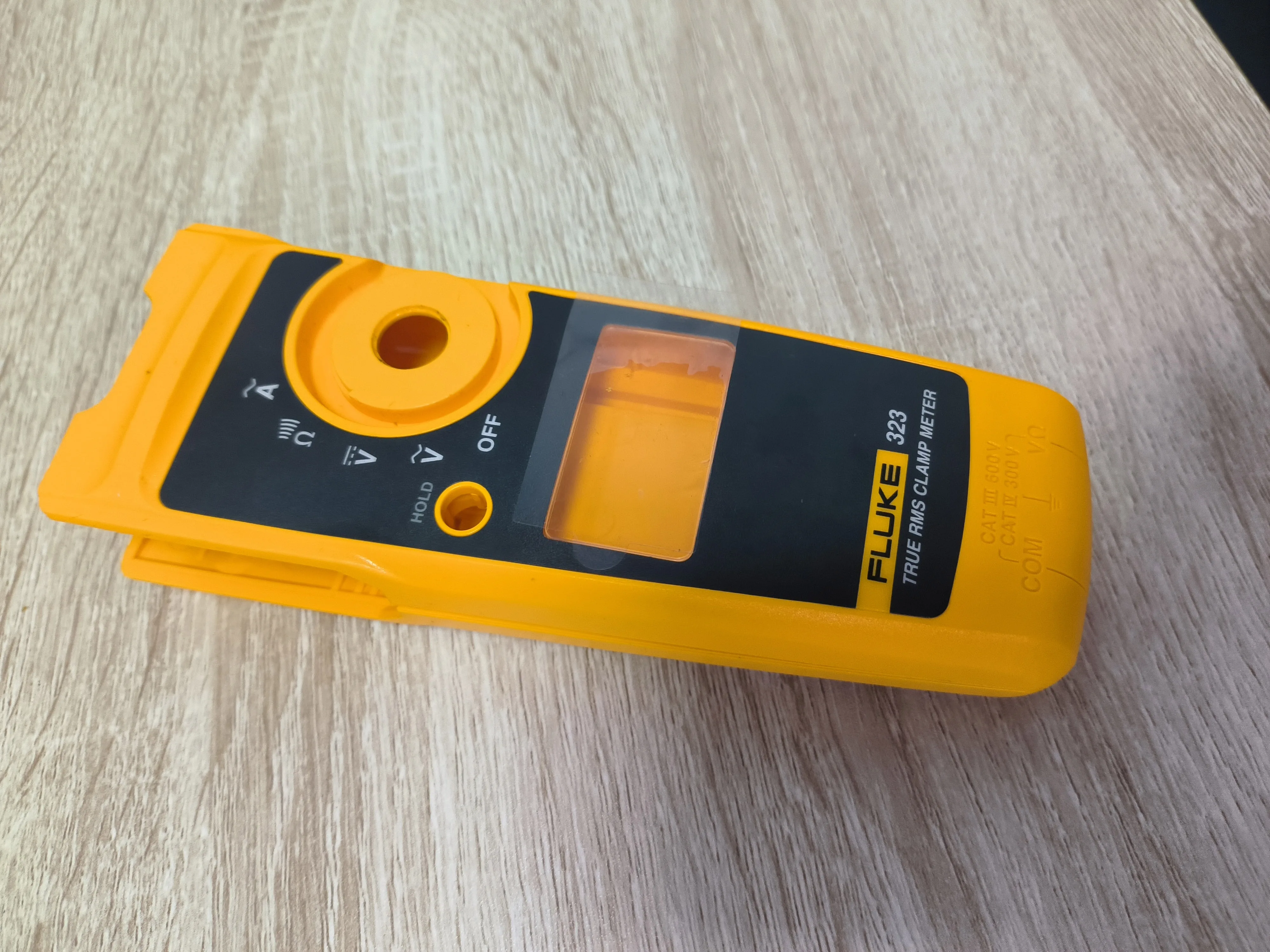 Fluke 302+ – Pince Multimètre Numérique AC/DC – Courant Jusqu'à 400 A – Robuste & Fiable