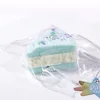 Formaggio triangolare blu