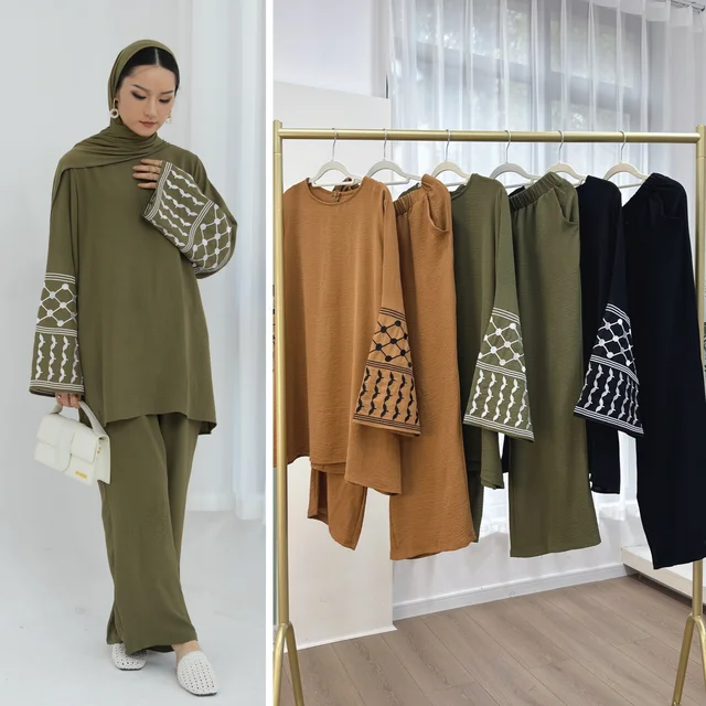 Loriya New Abaya Manufacturer Wholesale 2 Piece Abaya Set Islamic Clothing Palestine Embroidery Sleeve Top and Pants Sets