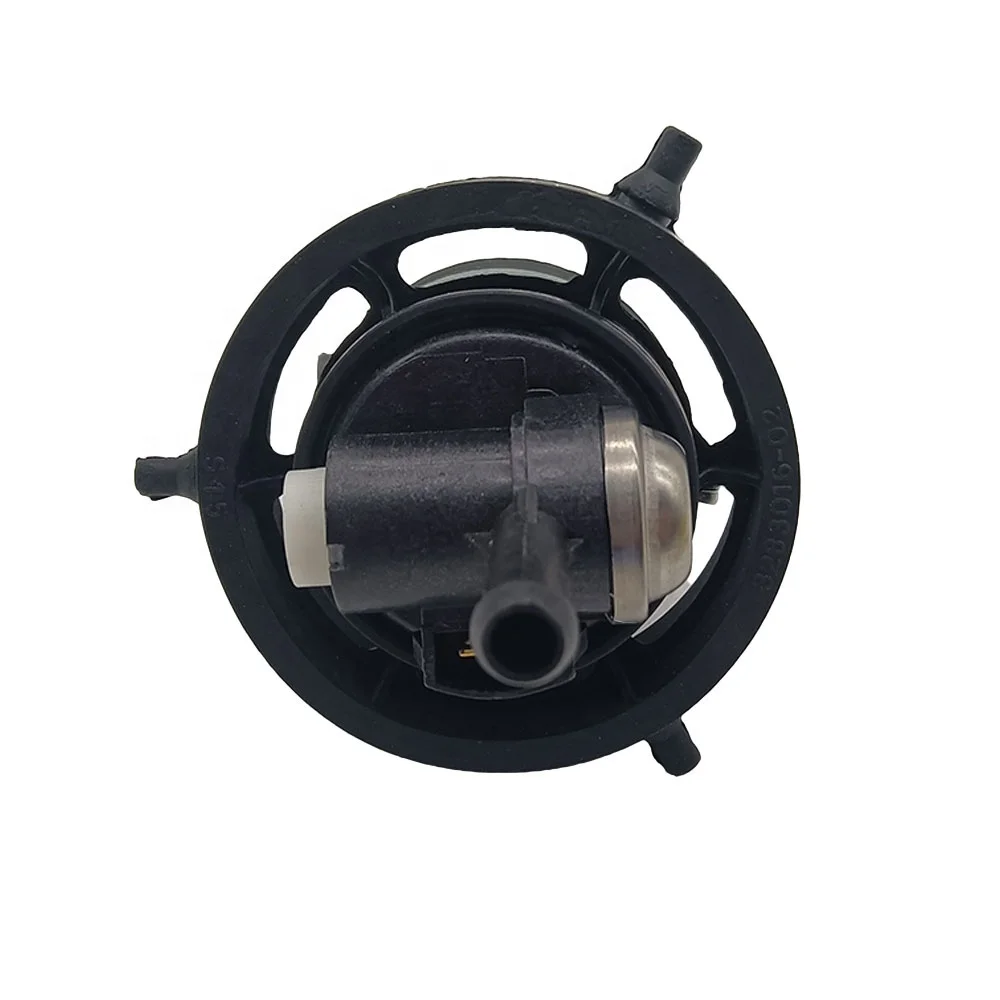 High Performance Auto Part Fuel Pump for Nissan 17042-V7300