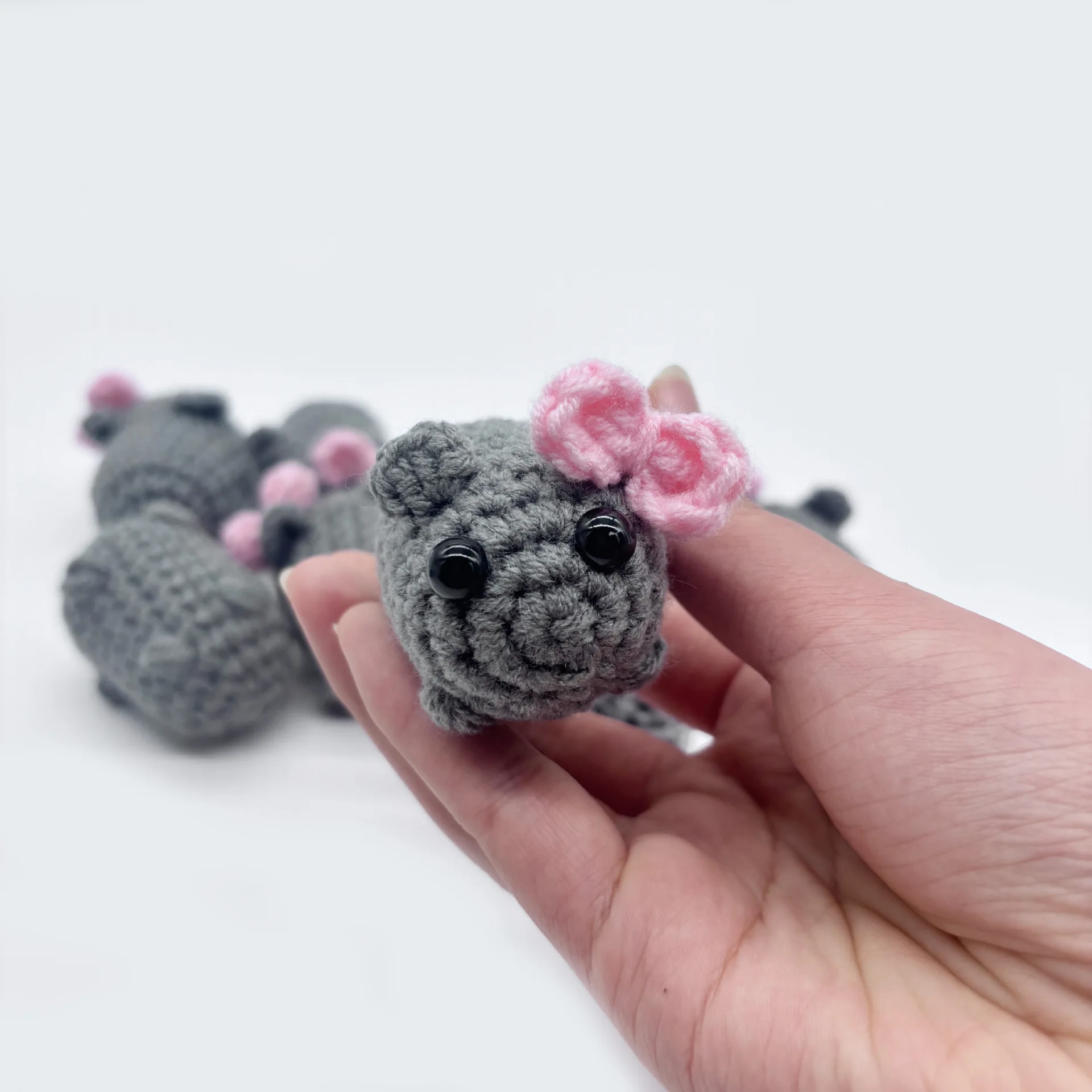 7CM Sad Hamster Keychain Crochet Knitted Piano Sound