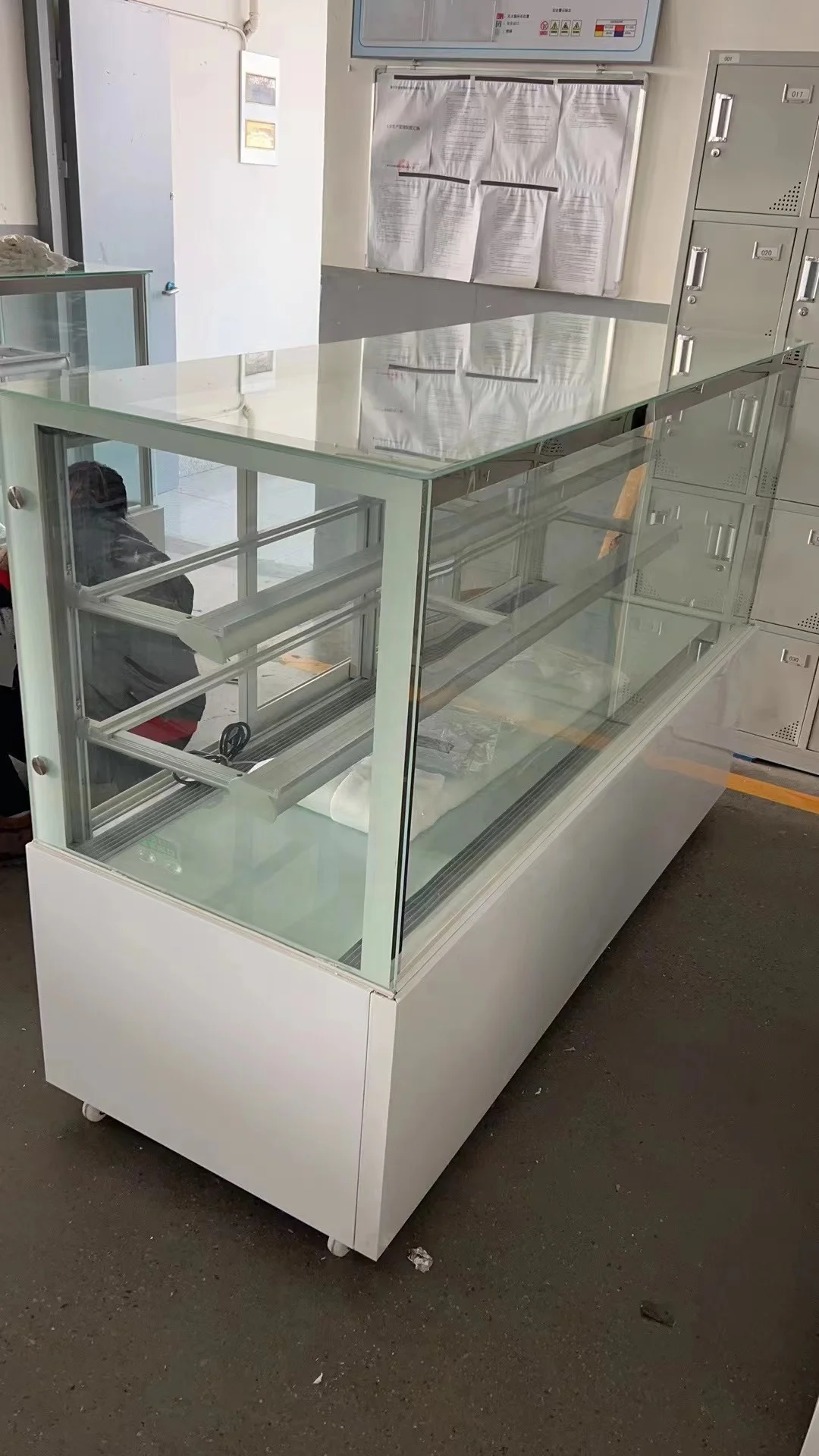 Cake Display Fridge
