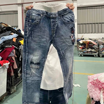 Fashionable second hand clothes used jeans in bales used clothing from canada