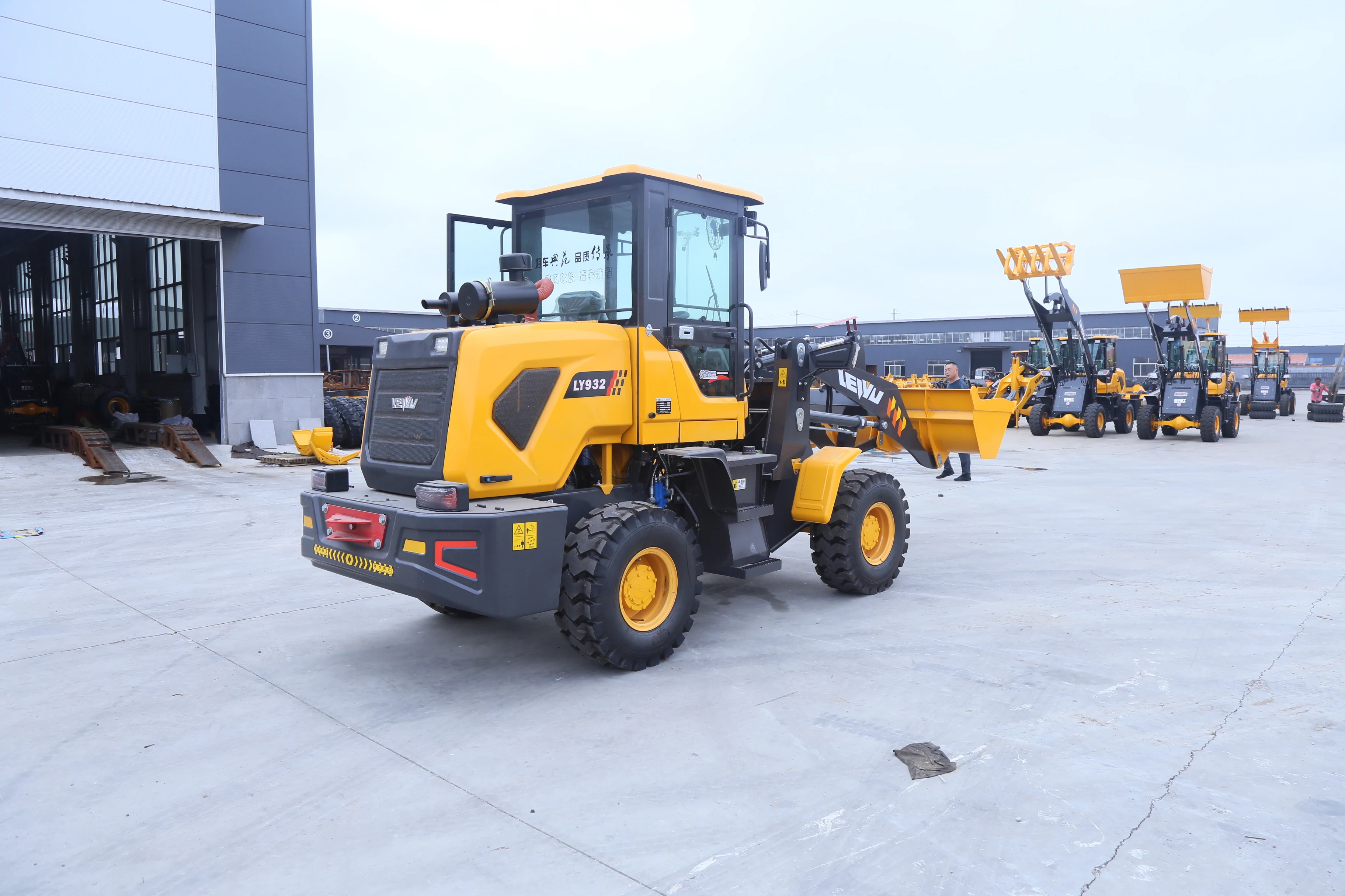 2 Ton Wheel Loader Front End Loader With Various Attachments - Buy Top ...