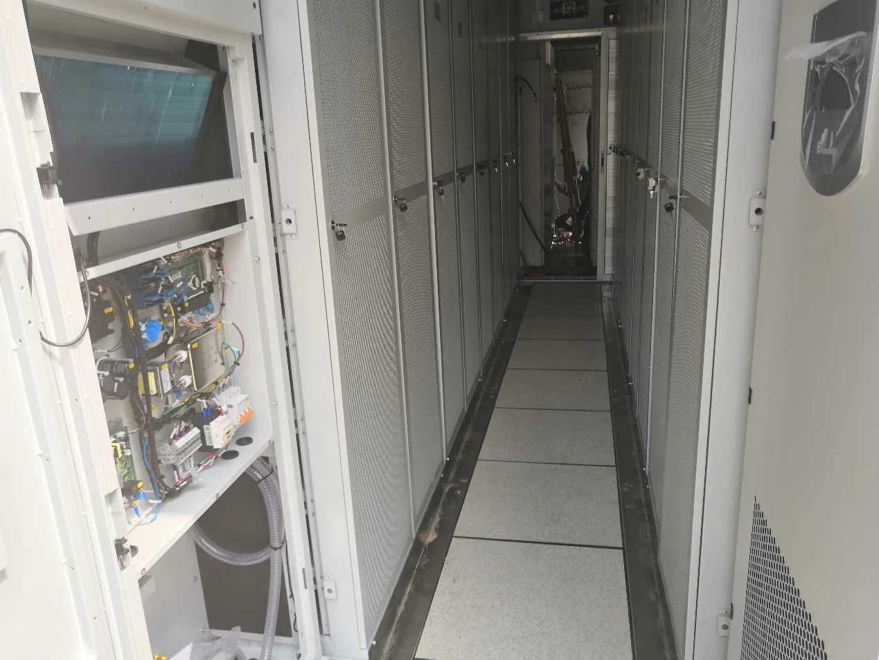 1Mw Battery 1Mw Solar System on Grid 1000Kw 380V Lithium Ion Battery Lifepo4 Solar Farm 1Mw