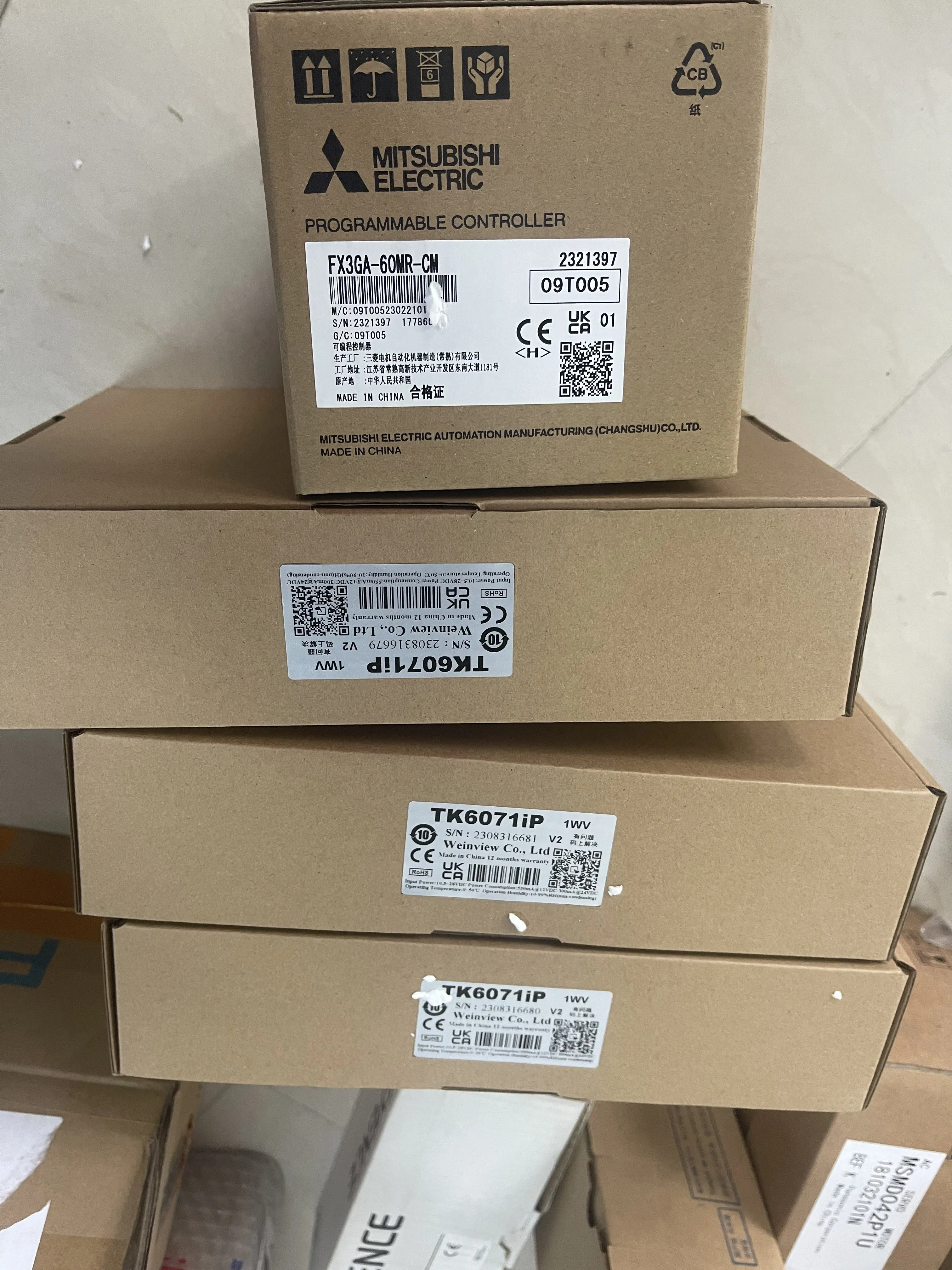 Mitsubishi Programmable Controller FX3GA-60MR-CM