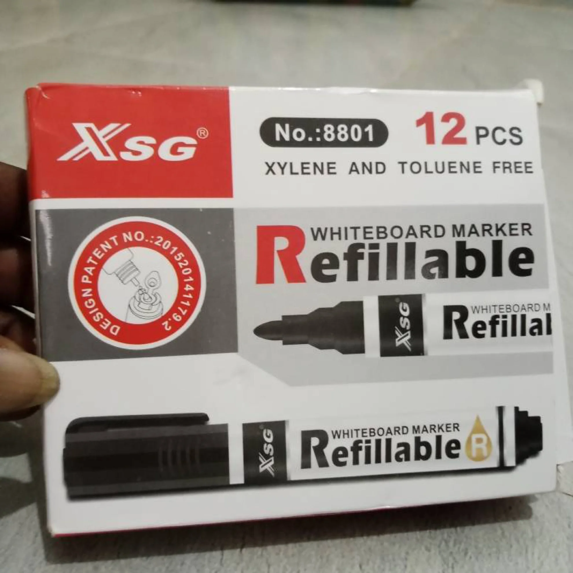 XSG Non Toxic Easy to Erase Refillable Whiteboard Marker
