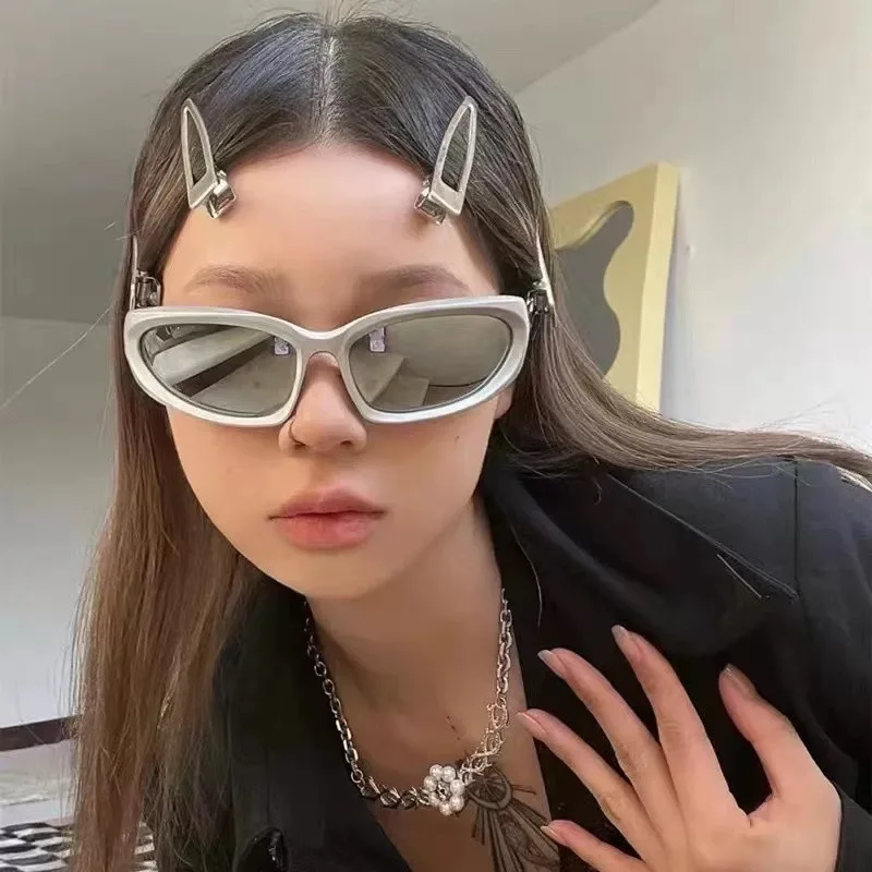 Y2K Sunglasses Women Metal Wrap Retro UV400 Protection Stylish Fashion Rectangle Spike Punk Sunglasses Women Y2K Sports Sun Glasses  main image 3