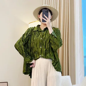 Women's Lightweight Pleated Blouse Loose Wrinkle Top Wholesale Fashion Shirts for Women