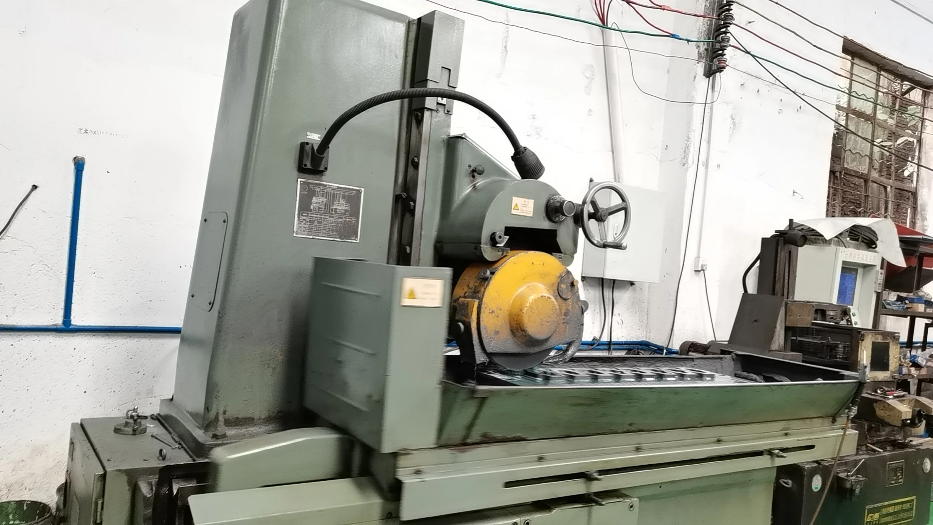 High Pressure Cast Iron Hydraulic Gear Pump with 1 Year Warranty for Industrial Utilities