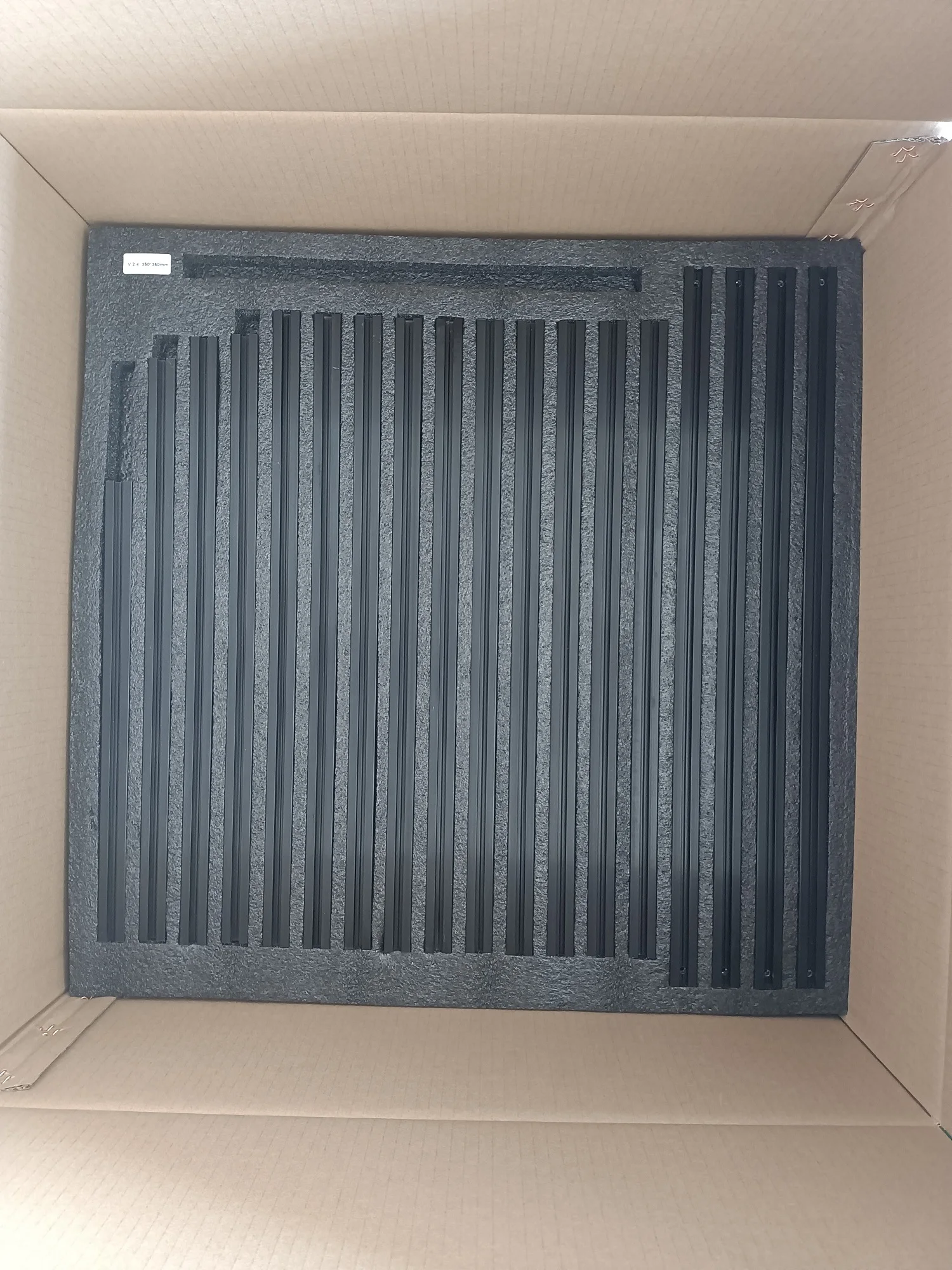 Colonne Per Piatto Caldo In PEEK Per Voron 2.4 – Set Da 4 Con Viti, Isolamento Termico