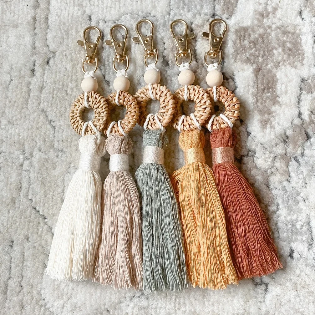 Boho Rattan Tassel Key Chain Pendant Macrame Keychain Car Key Pendant Jewelry Gift