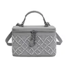Grey scuro