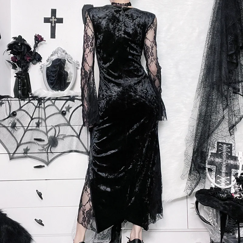 white christmas dresses Dark Green Stretch Satin Long Dress With Beaded Lace Appliqué And Open main image 0