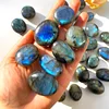 3-5cm labradorite palm stone