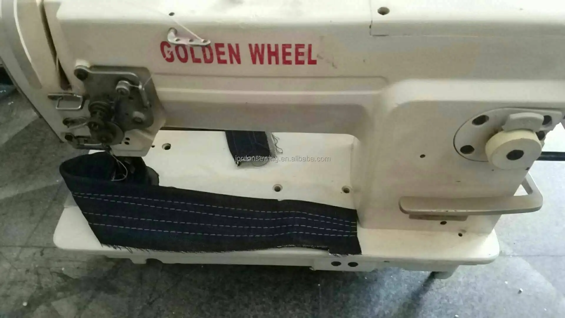 Post Bed Lockstitch Heavy Duty Sewing Machine 810 820 Shoe Leather