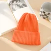 Naranja rojizo