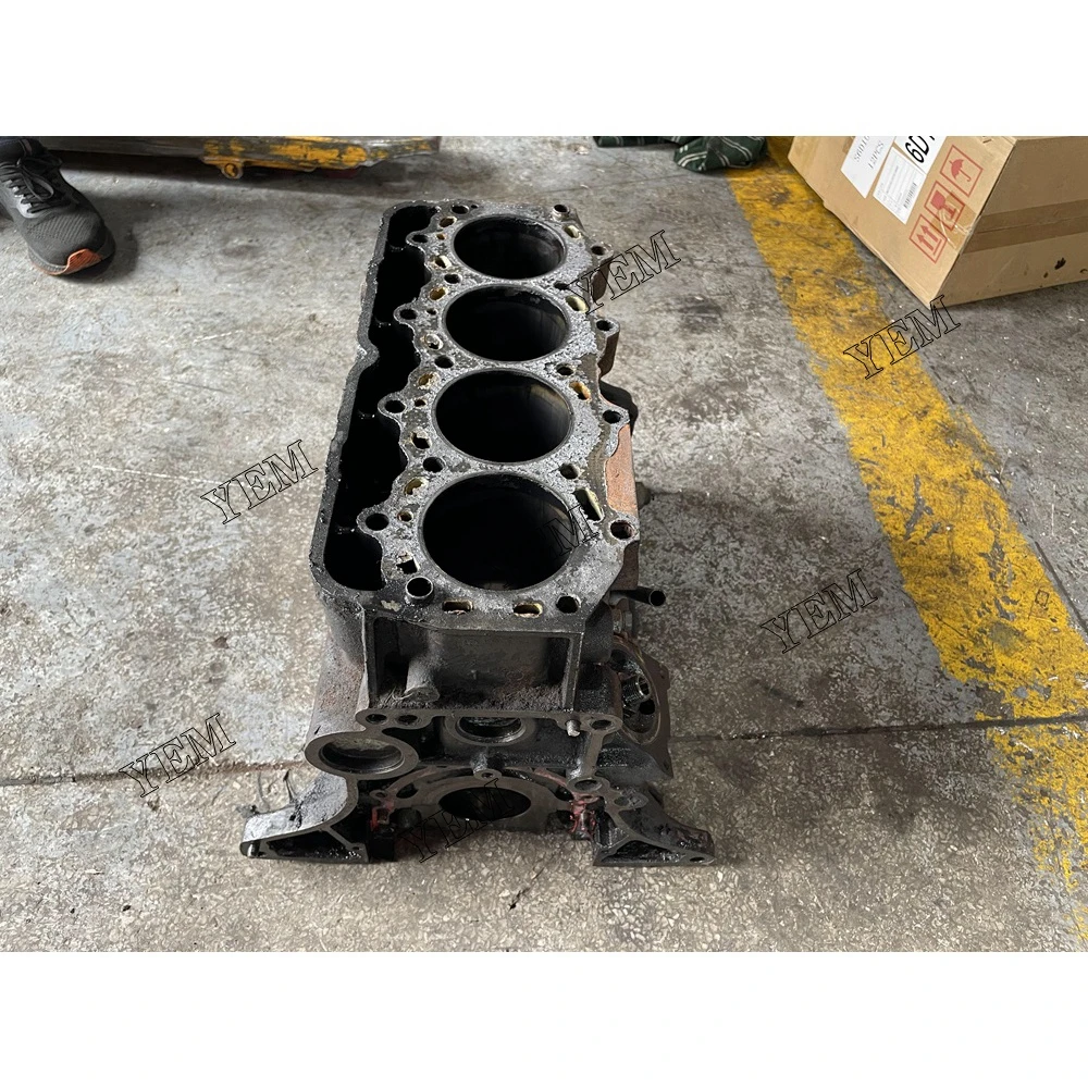 1DZ Engine Block for Toyota Engine. 4