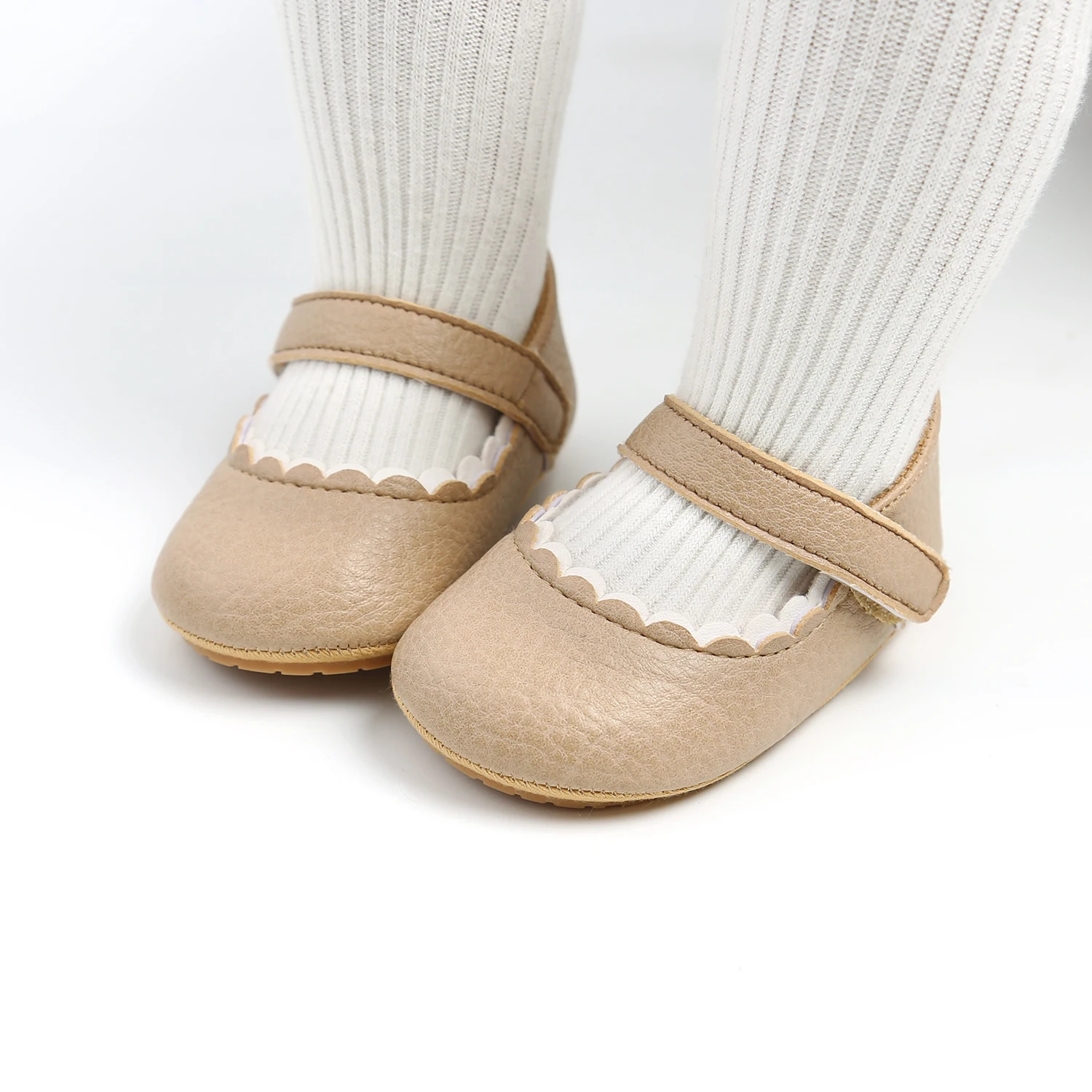 Hot Selling Beautiful Soft PU Leather Baby Toddler Girl Shoes Prewalker Girl Shoes manufacture