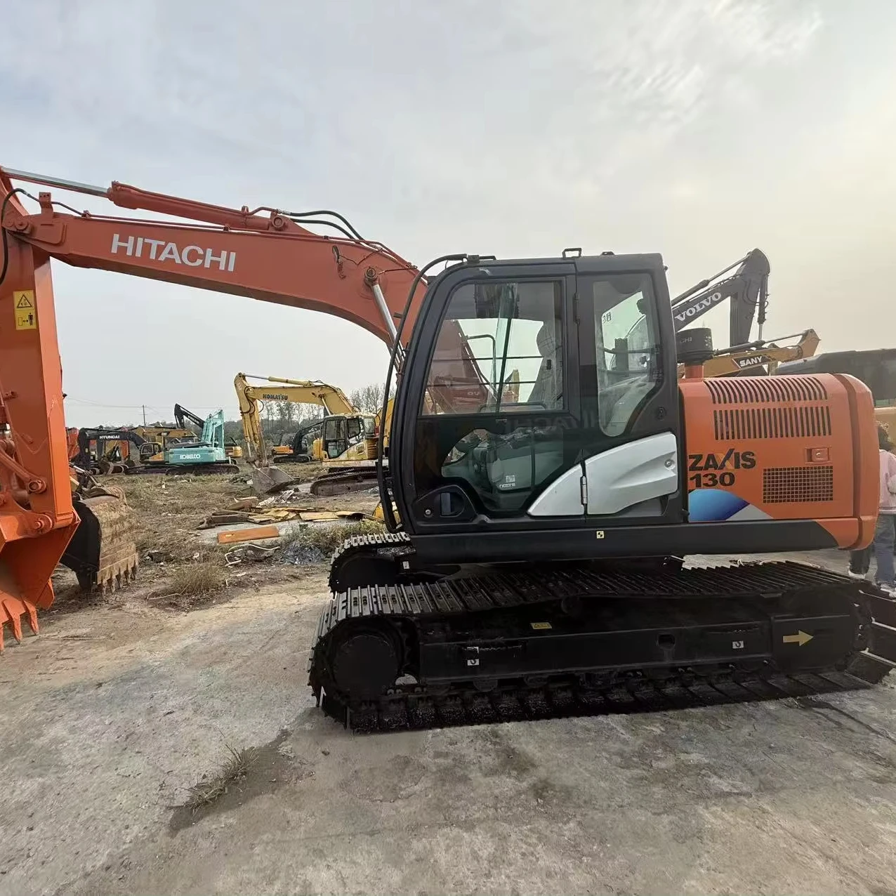 HITACHI ZX130 ZX120 ZX160 13tons 12tons 16tons high-quality