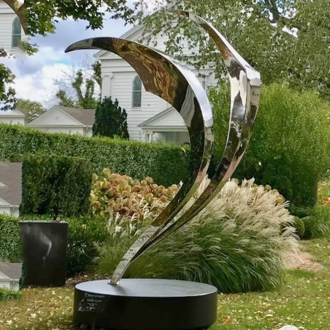 カスタムモダンアート遊園地の池装飾金属蛇口水噴水大ステンレス鋼蛇口