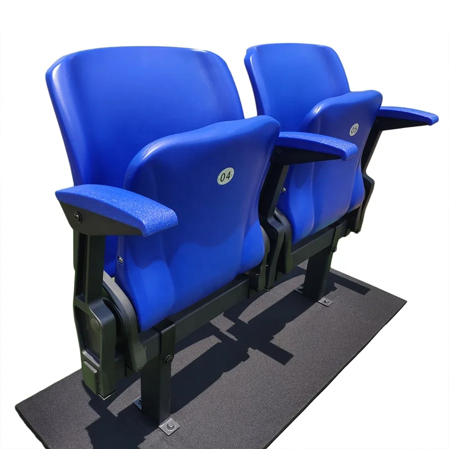 folding stadium chair with armrests