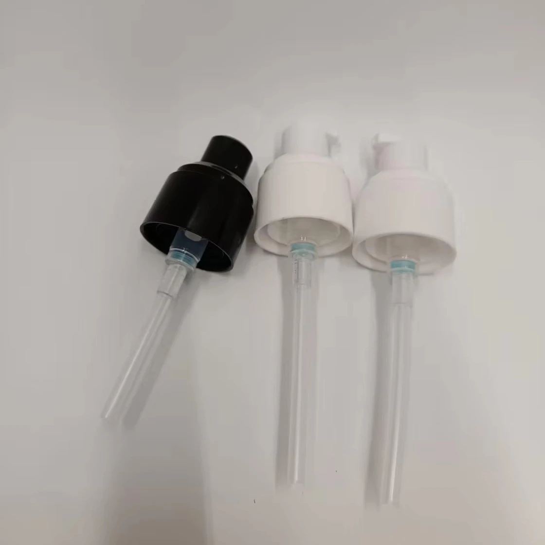 Luxury Cream Pump for Lotion Hair Serum Treatment 20mm Plastic Screw Cap Iron Material