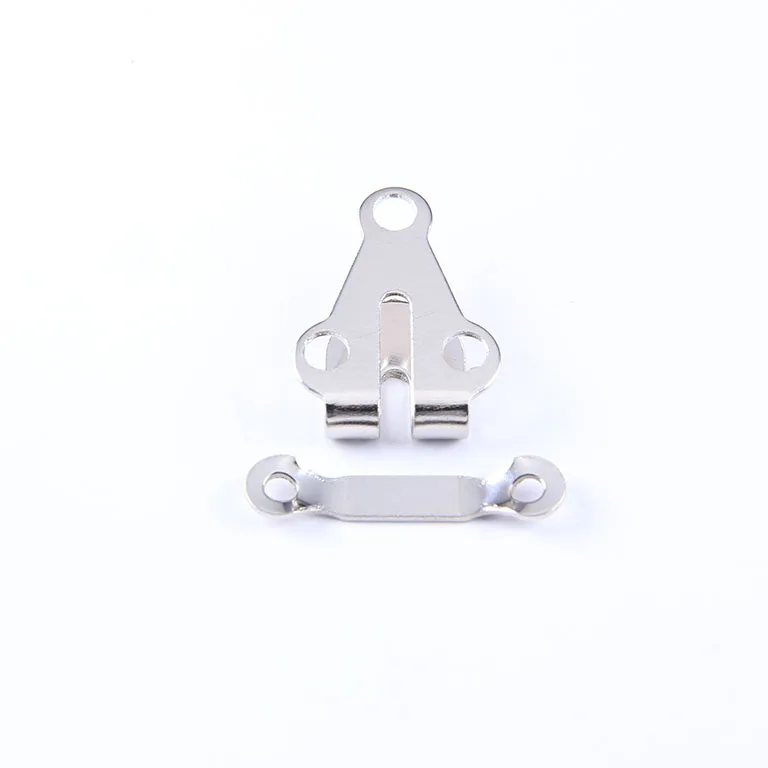 Крючок и глаз для