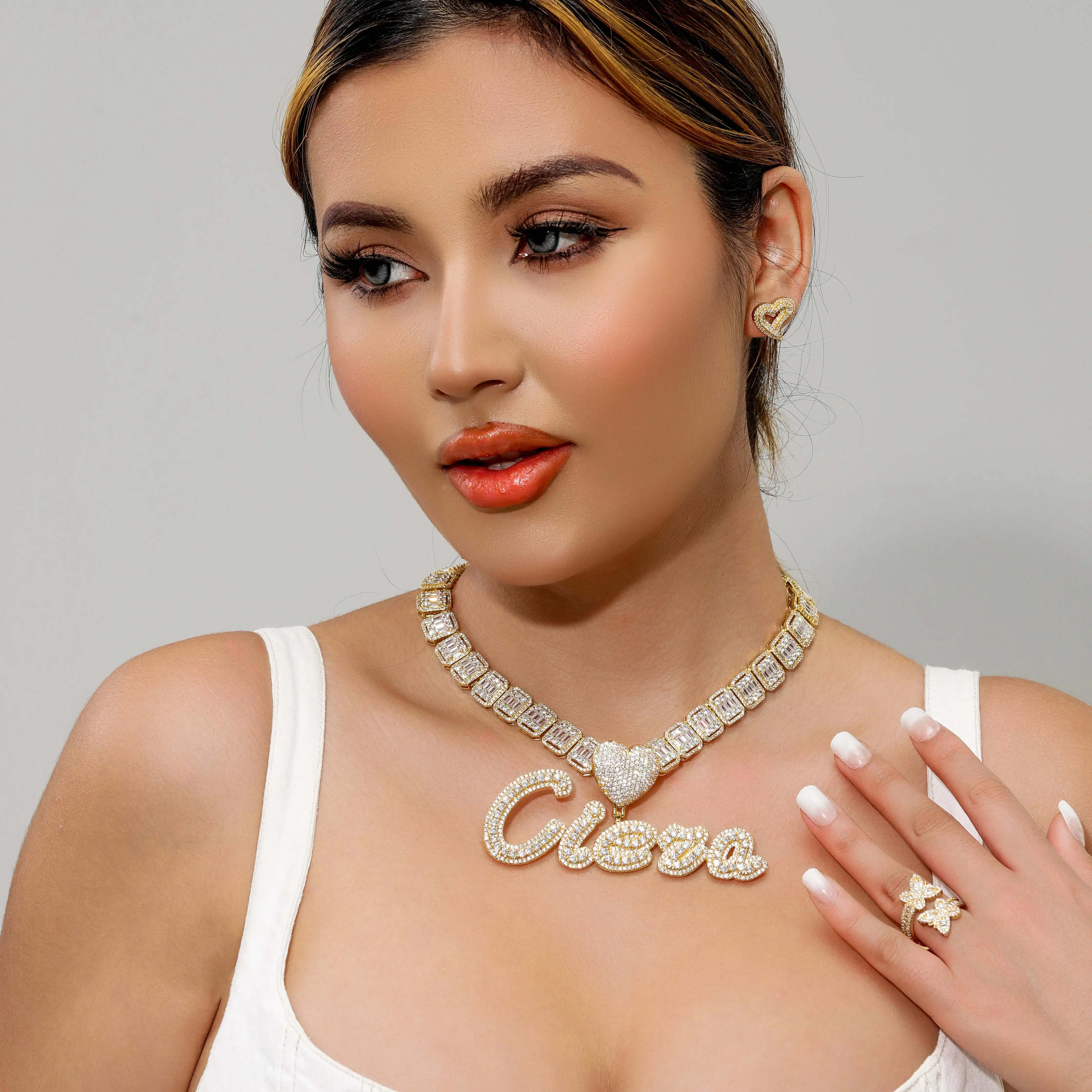 Name Schmuck in Halskette Iced Out Hip Hop CZ vergoldet Buchstaben Anhnger  Herzhaken modischer Stil individuelle Kette Damen-Halsband| Alibaba.com