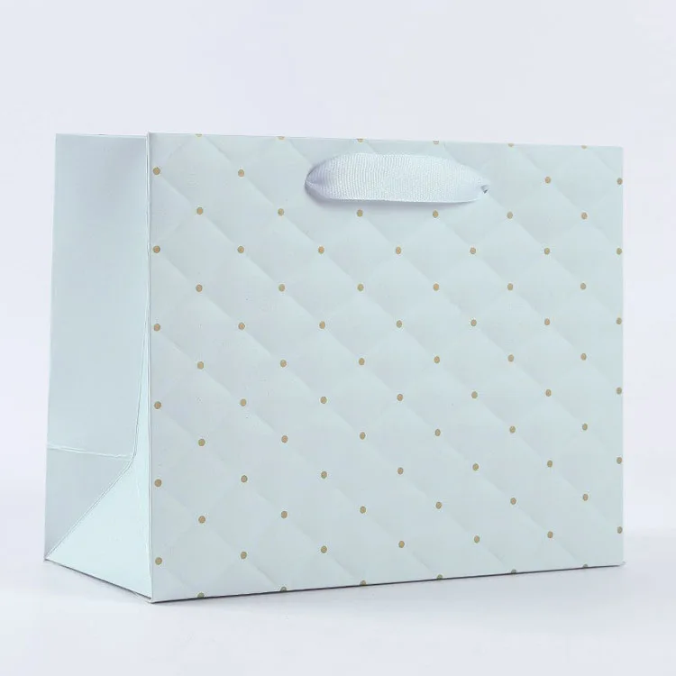 Wholesale Custom Printed Logo Luxury White Paper Bag Retail Boutique Shopping Gift Paper Bags With Your Own Logo