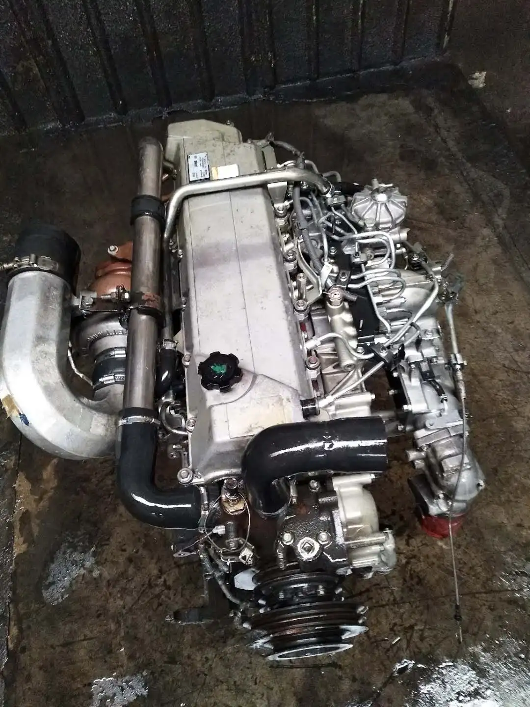 J08CエンジンアセンブリJ08C J08E J05C N04C中古エンジン