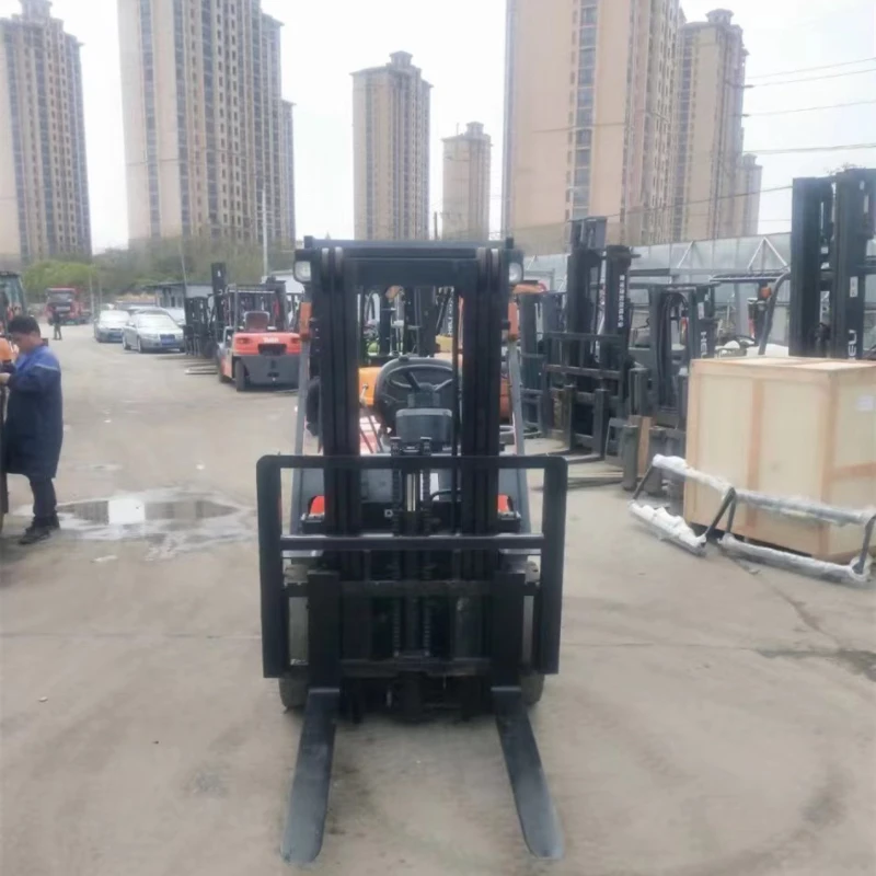 Toyota FDZN25 2.5 Ton Diesel Forklift Truck - Core Components