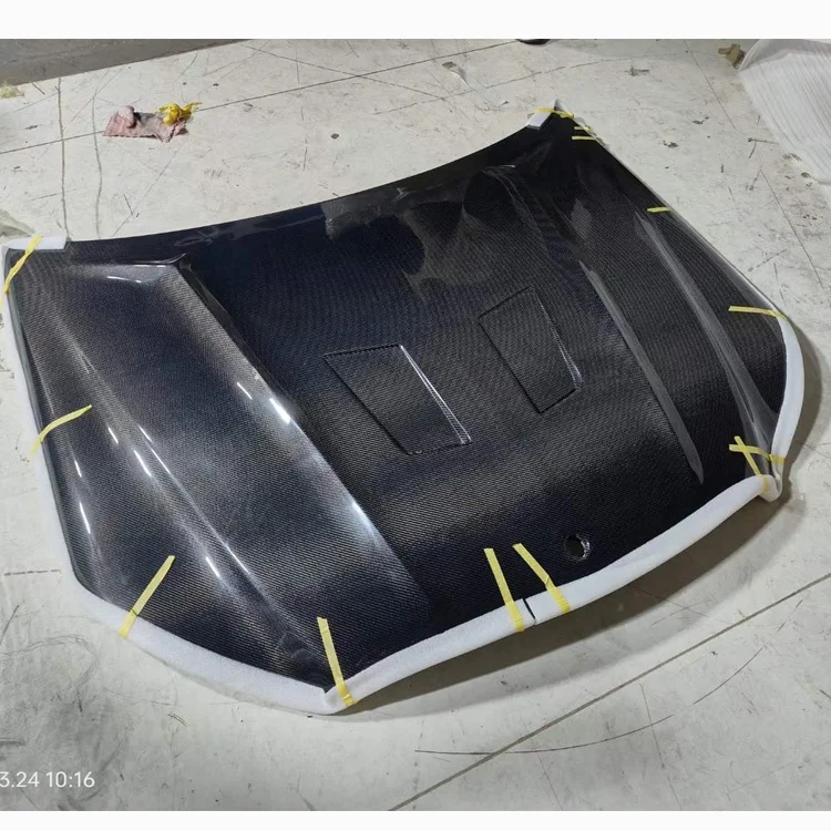 Factory Sales AMG Style Enging Hood E Class W212 Hood in Carbon Fiber for Mercedes Benz 2013-2016