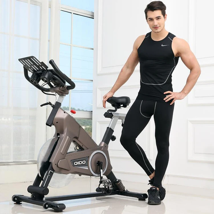 Лидер продаж, тренажерный зал, велотренажер, кардио-тренажерный зал, оборудование для фитнеса, тренировки, бег, упражнения, качели, велотренажер