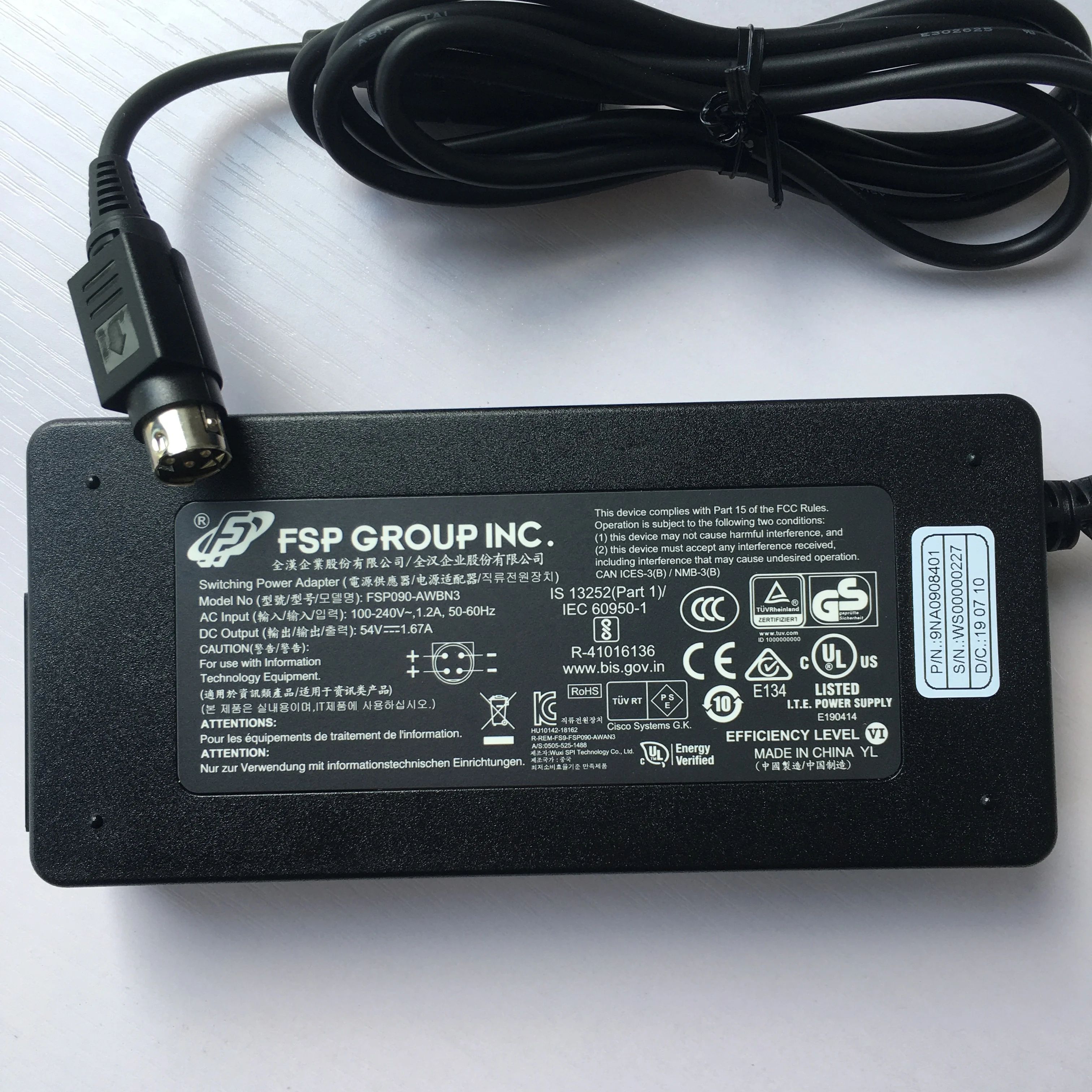 JULUCA FSP090-DBBN3 19V 4.74A 90W 5.5*2.5mm電源 ACアダプター For FSP 90W JULUCA  FSP090-1ADC21 90W 19V 4.74A 5.5*2.1mm電源 ACアダプターFor FSP JULUCA FSP090-1ADC21 90W  19V 4.74A 5.5*2.1mm電源 ACアダプターFor FSP FSP0 JULUCA FSP090-1ADC21 90W 19V 4.74A For FSP FSP090-ABBN3 【19V 4.74A 90W 5.5*2.5mm】 対応用 JULUCA 高性能 電源 A
