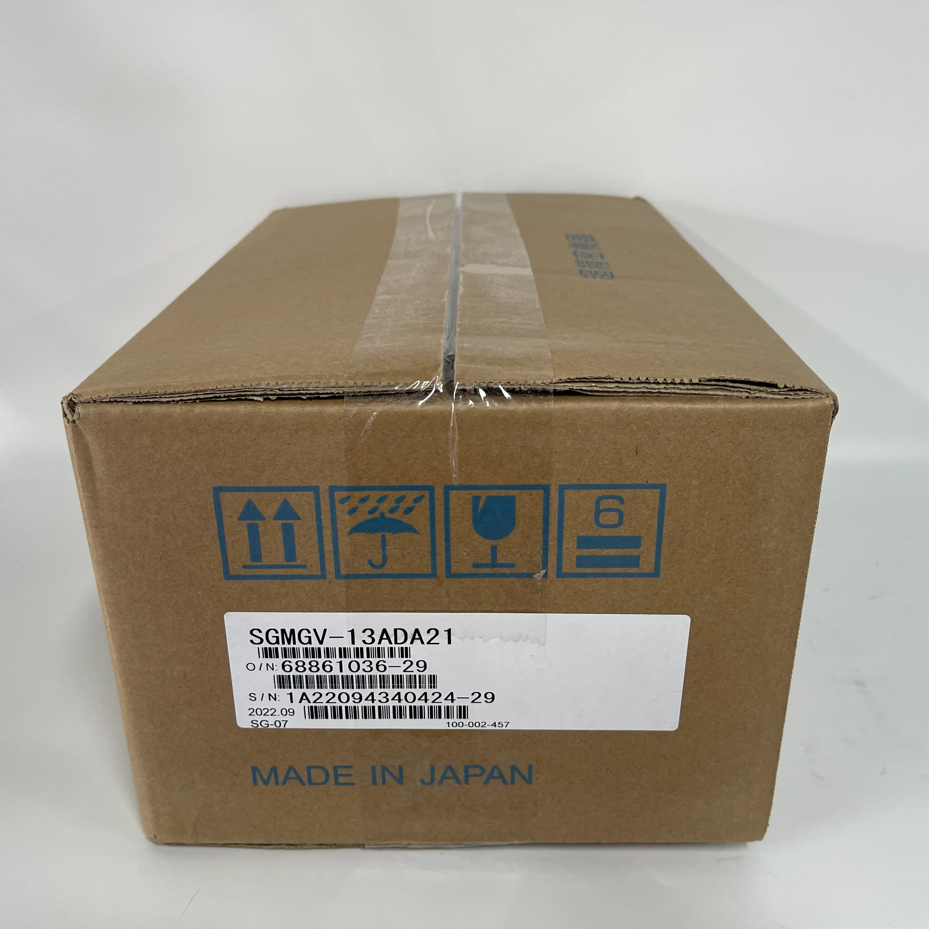 YASKAWA AC Servo Motor SGMGV-13ADA21 YASKAWA AC Servo Motor SGMGV-13ADA21