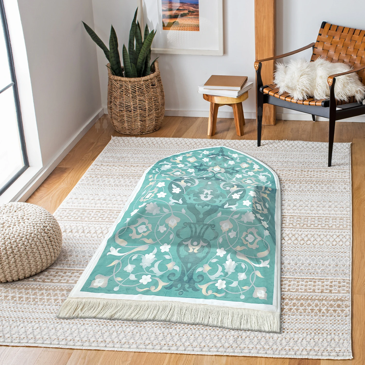 Tapis de prière épais, de haute qualité et de luxe, ergonomique, pour la prière musulmane (Sejadah), idéal pour le Ramadan. Coussinet en mousse à mémoire de forme pour les genoux, avec pompons, pour un soulagement optimal des douleurs._voghion.com