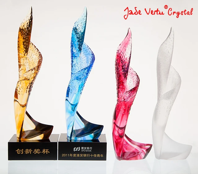 Jadevertu Creative Design Pate De Verre Crystal Trophy Excellent Employee Annual Ceremony Awardscrystal Trophy Custom
