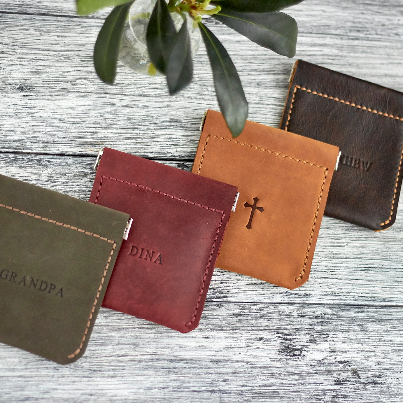 Étui Chapelet Fermeture éclair Cuir Blanc Jubilé Miséricorde | Vente En Ligne Sur HOLYART