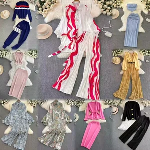 Women's Solid Pattern V-Neck Top and High Waist Knitted Pants Casual Jogging Suits Wholesale Size One Size for Summer