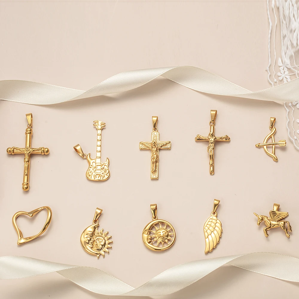 Vintage Gold Plated Charms Stainless Steel Necklace Angle Wing