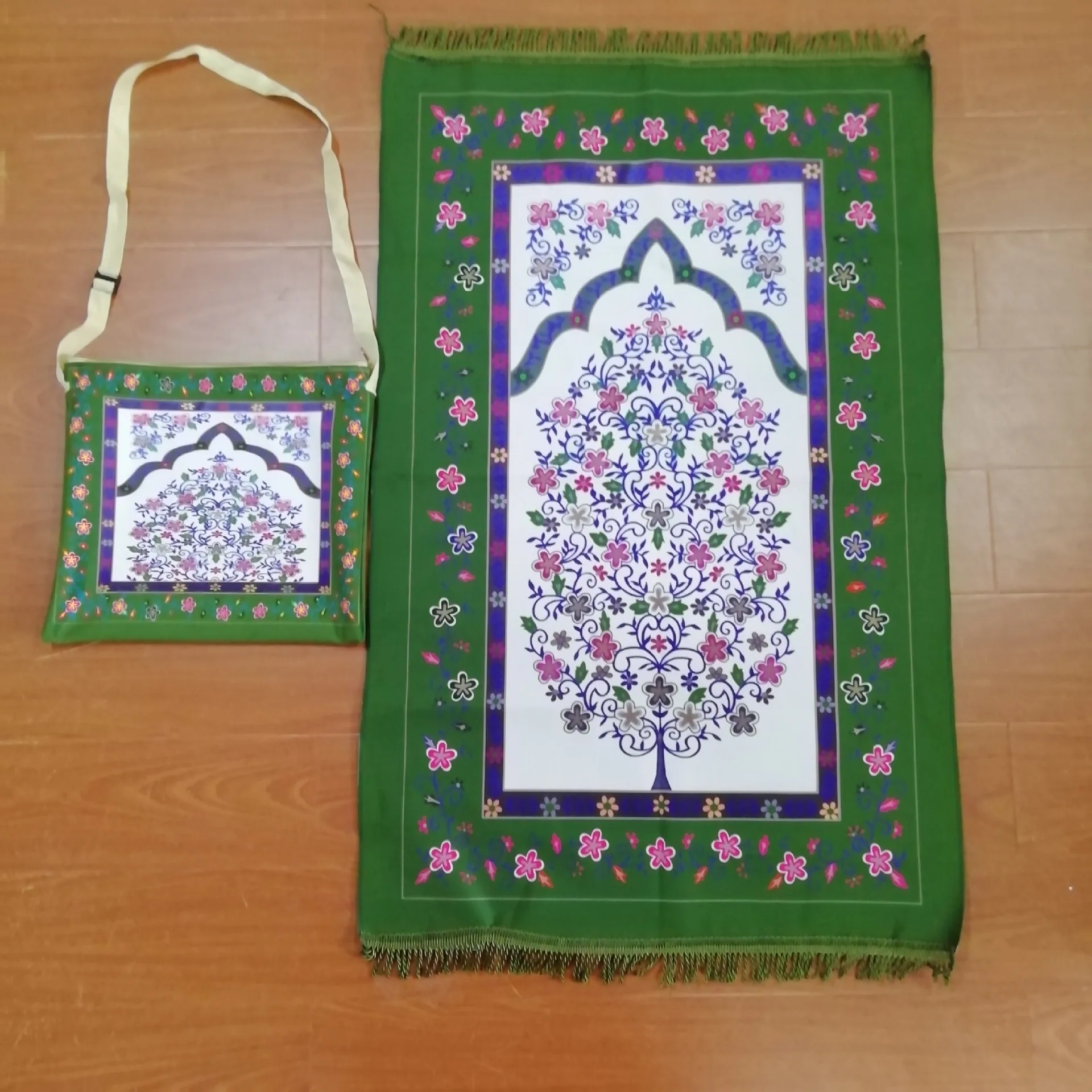 Chinese Prayer Rug China Factory Prayer Rug Extra Thick Velvet Praying Islamic Turkish ...