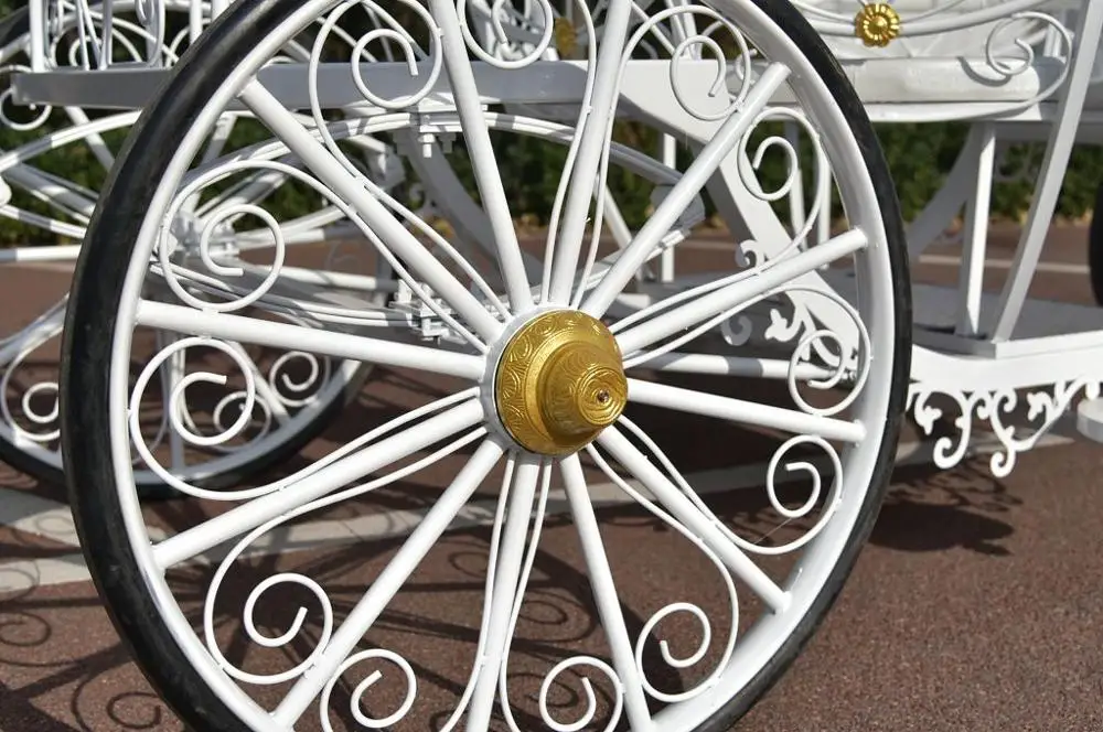 
 Новый дизайн, Лошадиная каретка с тыквой Золушкой для свадьбы  