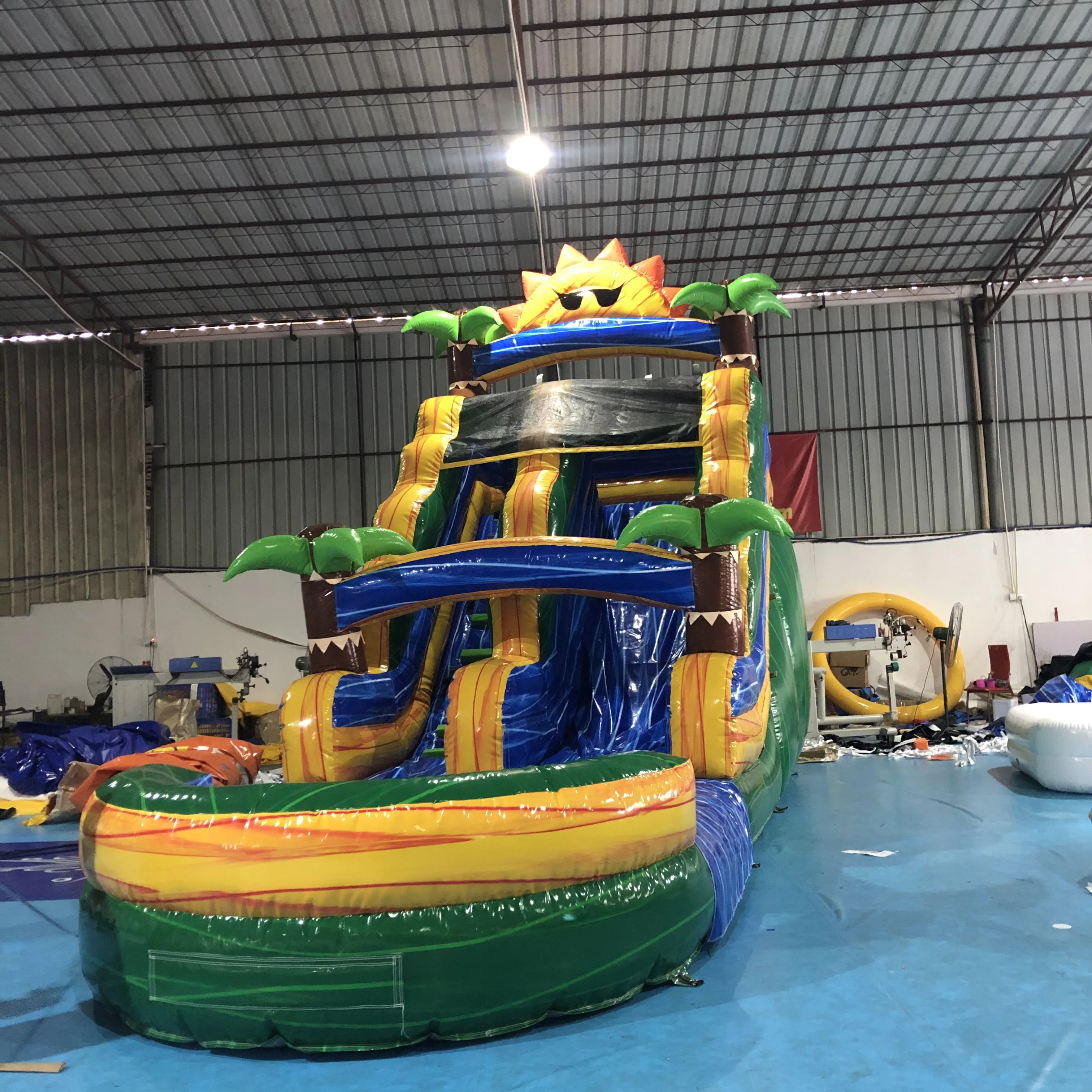 Toboggan Piscine Gonflable Enfant – Anti-basculement, Base Large, Avec Mur D’Escalade Et Pompe à Pied – 3 Kg